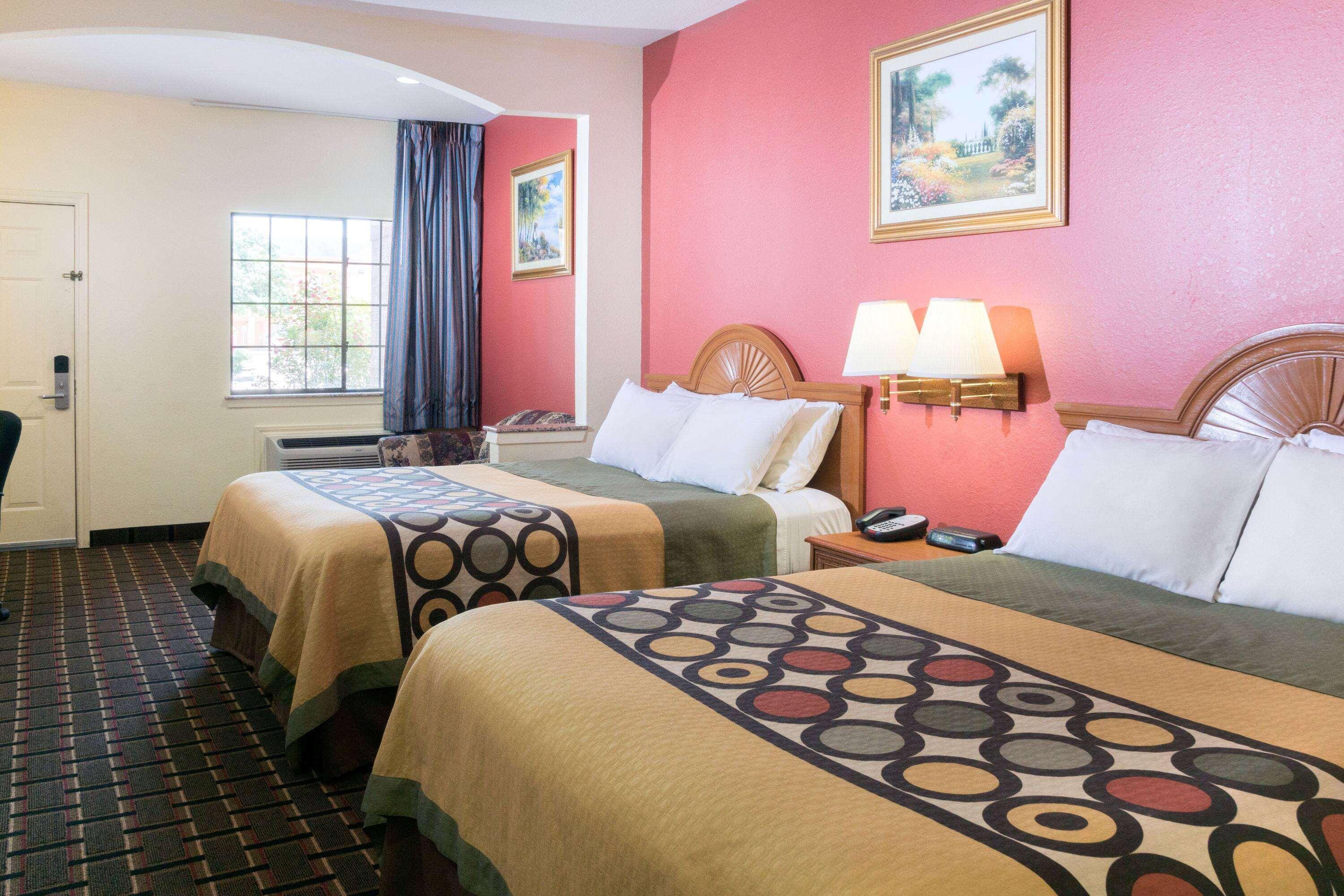 Hotel Super 8 By Wyndham Stafford Sugarland Area Esterno foto