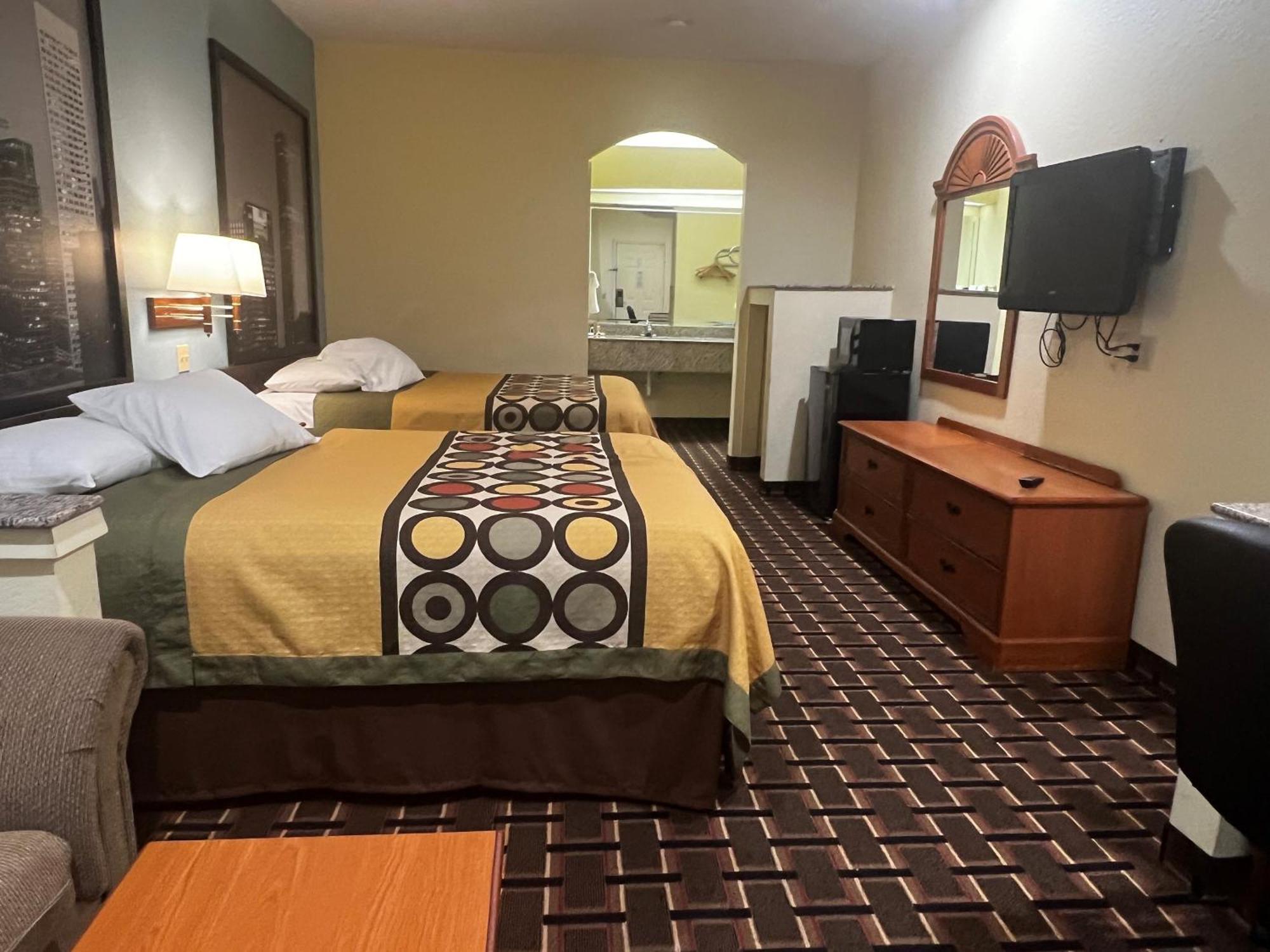 Hotel Super 8 By Wyndham Stafford Sugarland Area Esterno foto